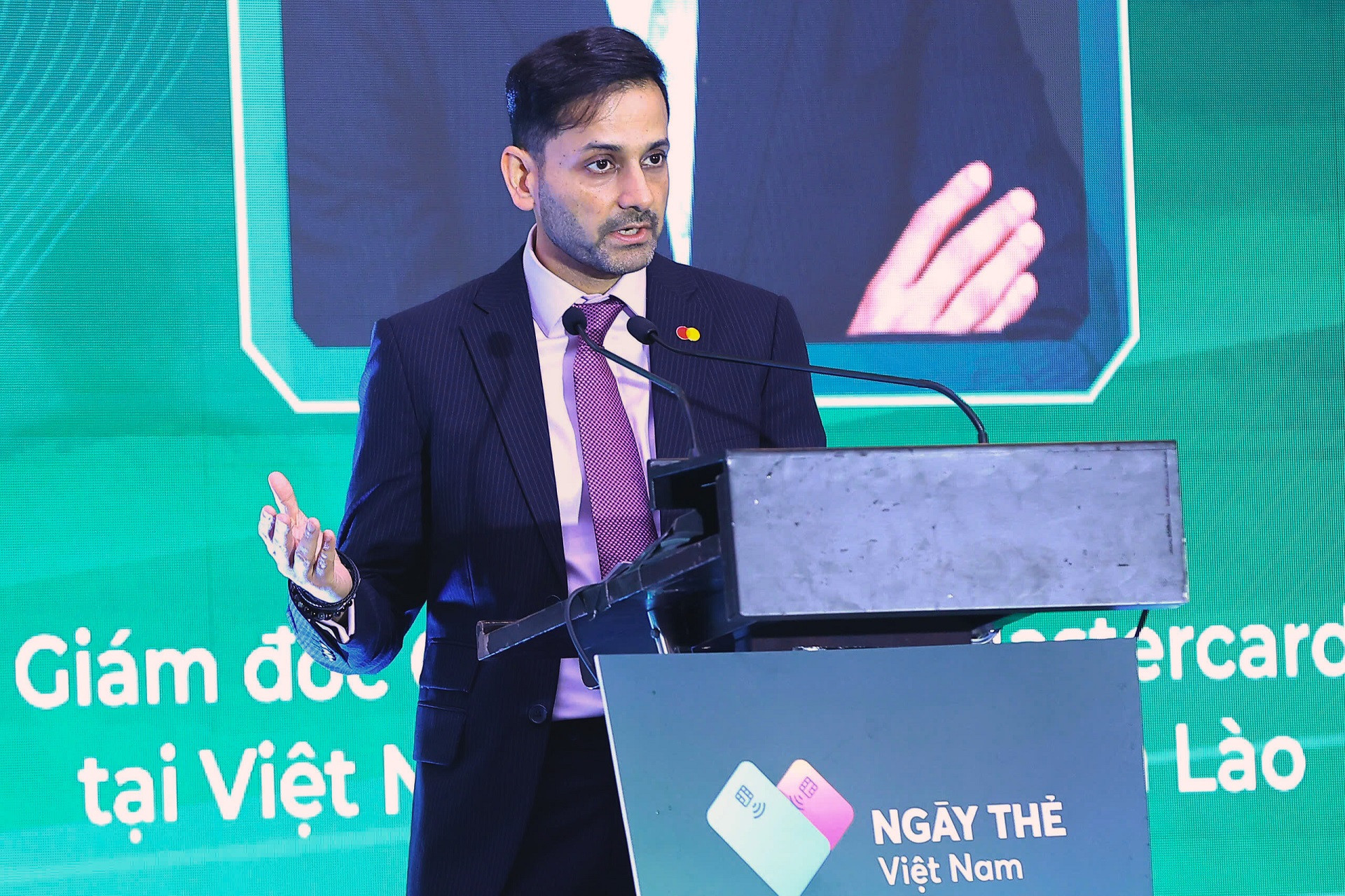 Hình 1 Ông Sharad Jain, Giám đốc Quốc gia Mastercard tại Việt Nam, Campuchia và Lào.jpg