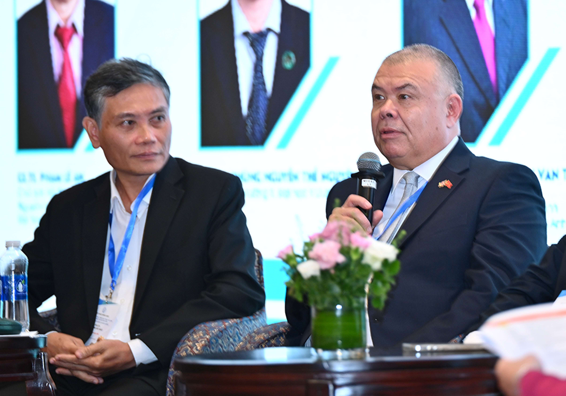 Sự kiến Khoa học.png