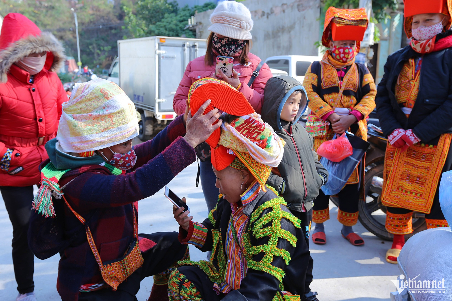 W-Chợ phiên Lộc Bình 1.jpg