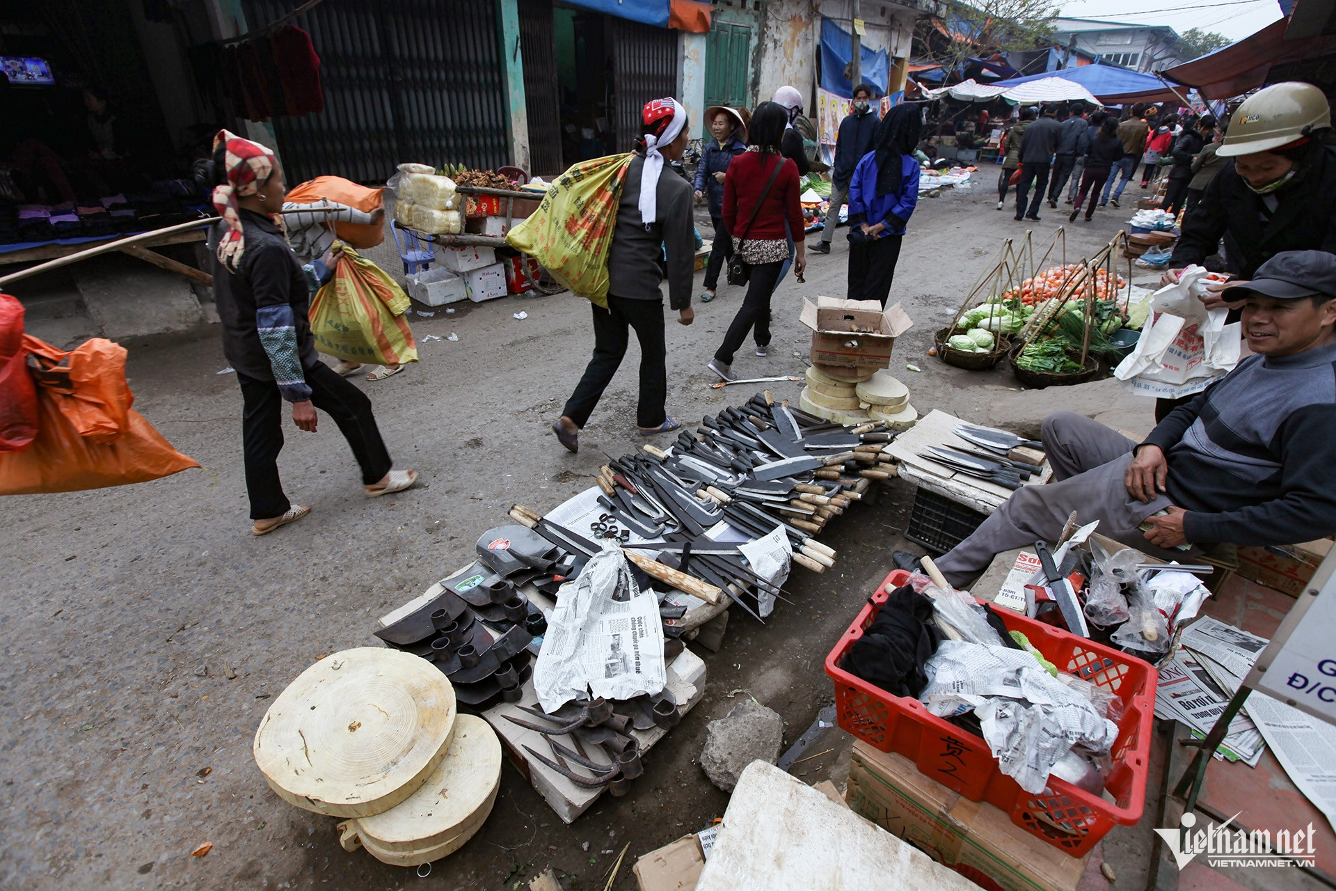 W-Chợ phiên Lộc Bình 5.jpg