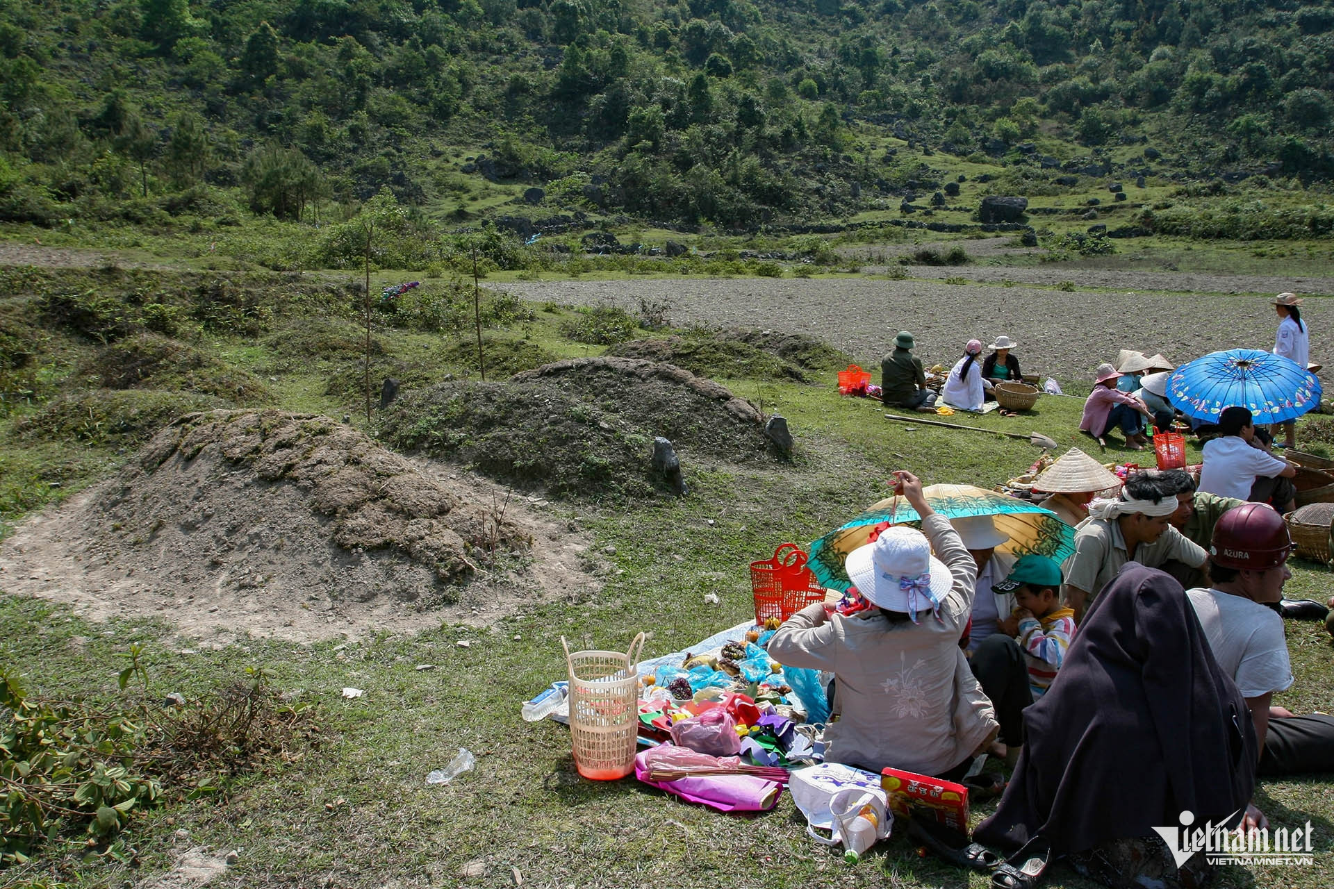 W-Tết Thanh minh dân tộc Tày, Nùng 6.jpg