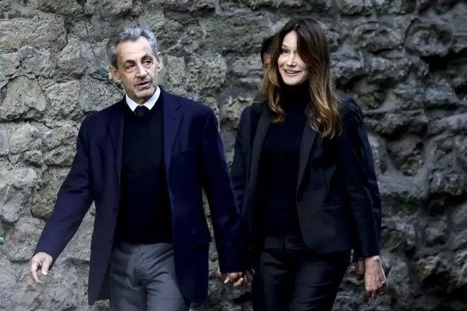 Cựu Tổng thống Pháp Sarkozy được tại ngoại sau gần 3 tuần ngồi tù