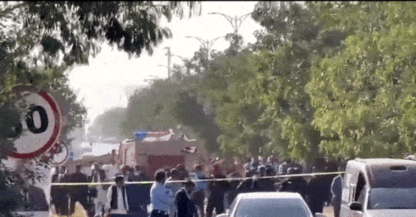 Đánh bom liều chết bên ngoài tòa án ở thủ đô Pakistan, 12 người thiệt mạng