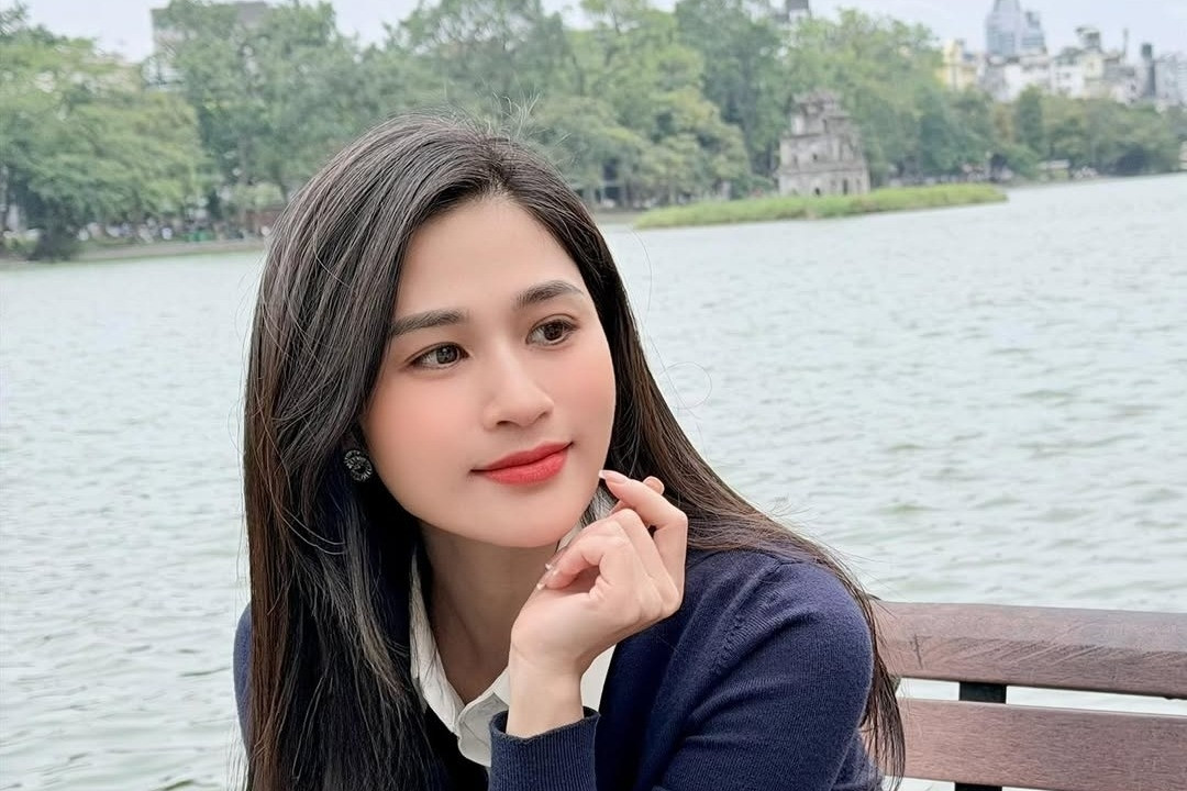 MC Minh Trang VTV thổ lộ 'đang yêu', người mẫu Hương Liên làm dâu hào môn