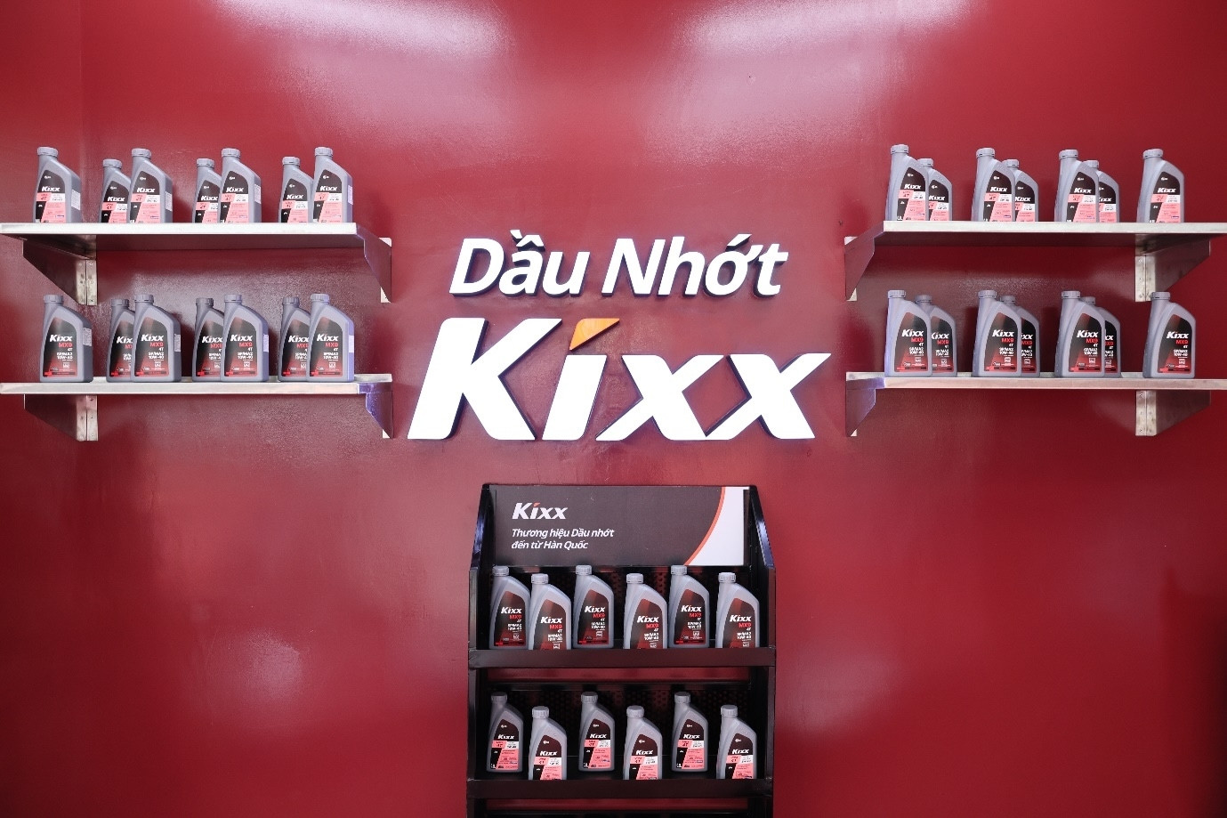 Mua dầu nhớt Kixx qua chuỗi GS25, thay miễn phí tại trạm