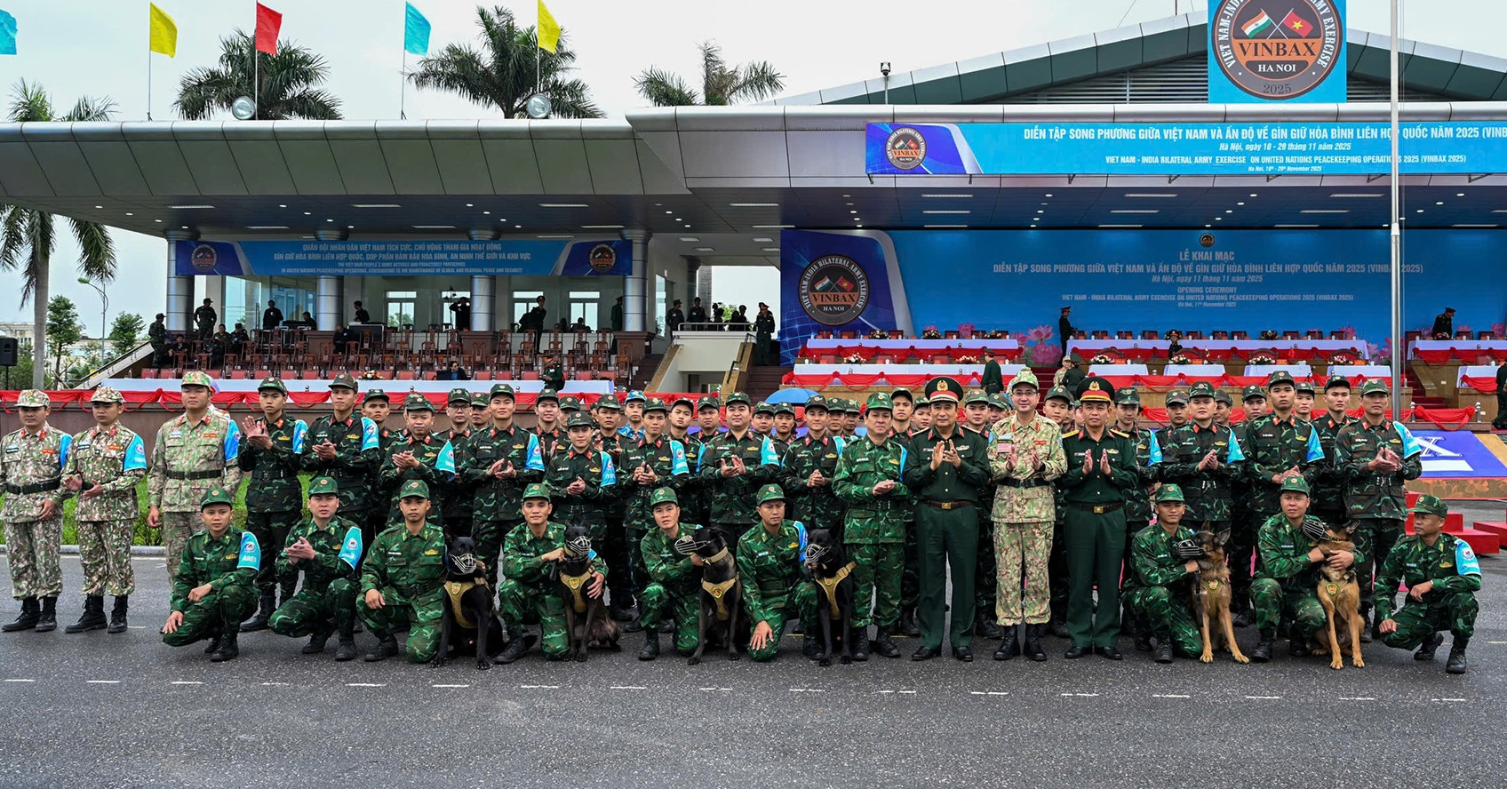 Quân đội Việt Nam và Ấn Độ diễn tập hiệp đồng công binh, quân y, cứu hộ