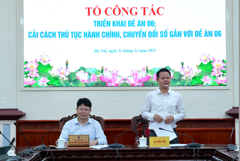 Screenshot at Nov 11 15 45 39.png