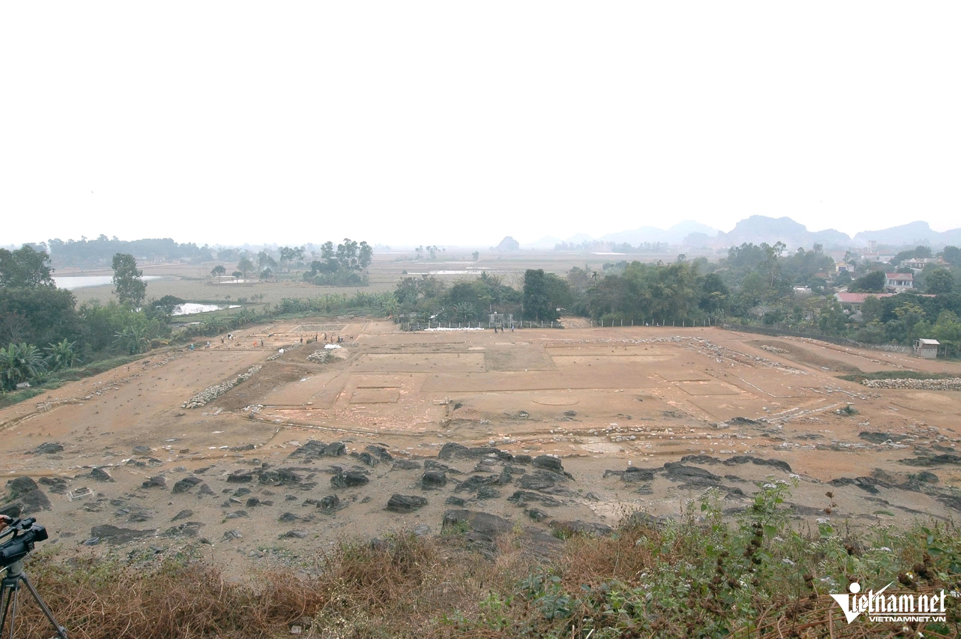 W-a2Khai quật Đàn tế Nam Giao hơn.jpg