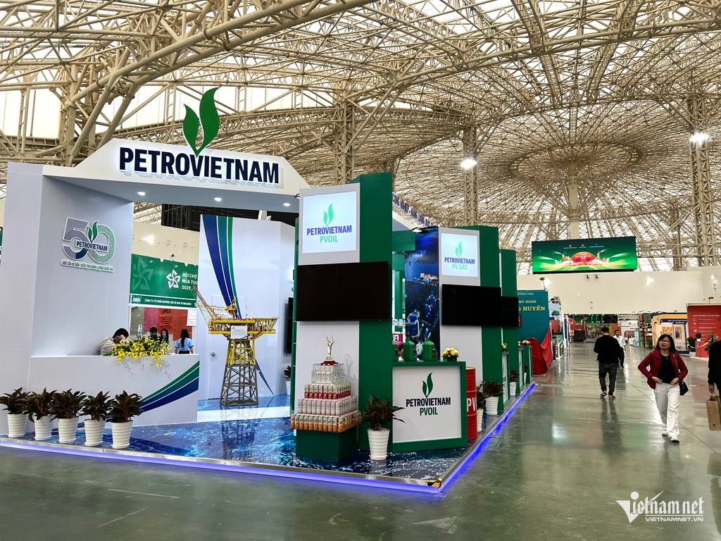 W-Petrovietnam.jpg