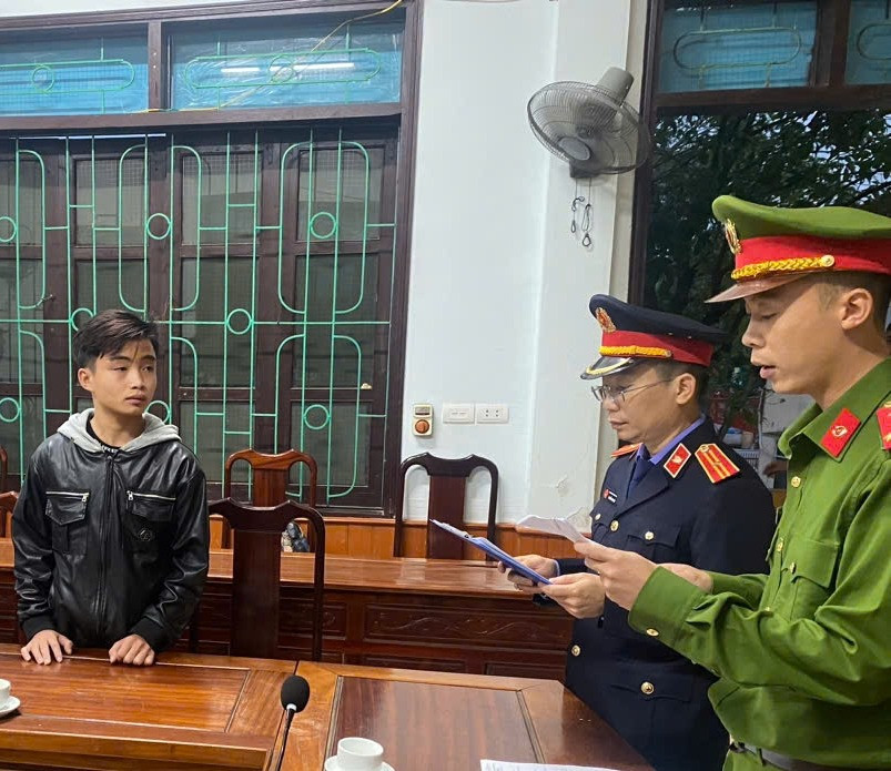 a khởi tố hrt.jpg