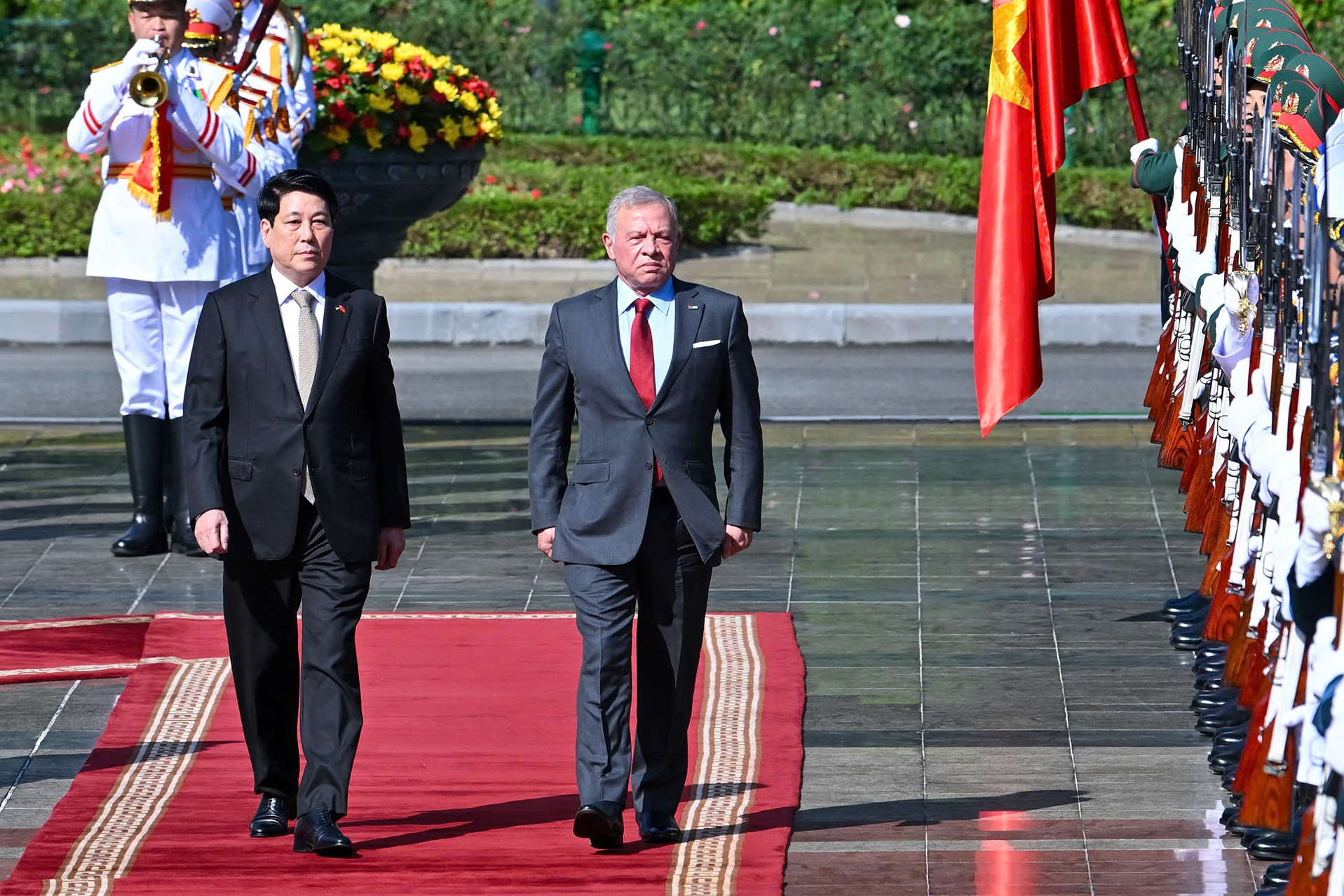 Chủ tịch nước Lương Cường chủ trì lễ đón Quốc vương Jordan