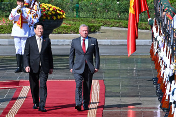 Chủ tịch nước Lương Cường chủ trì lễ đón Quốc vương Jordan