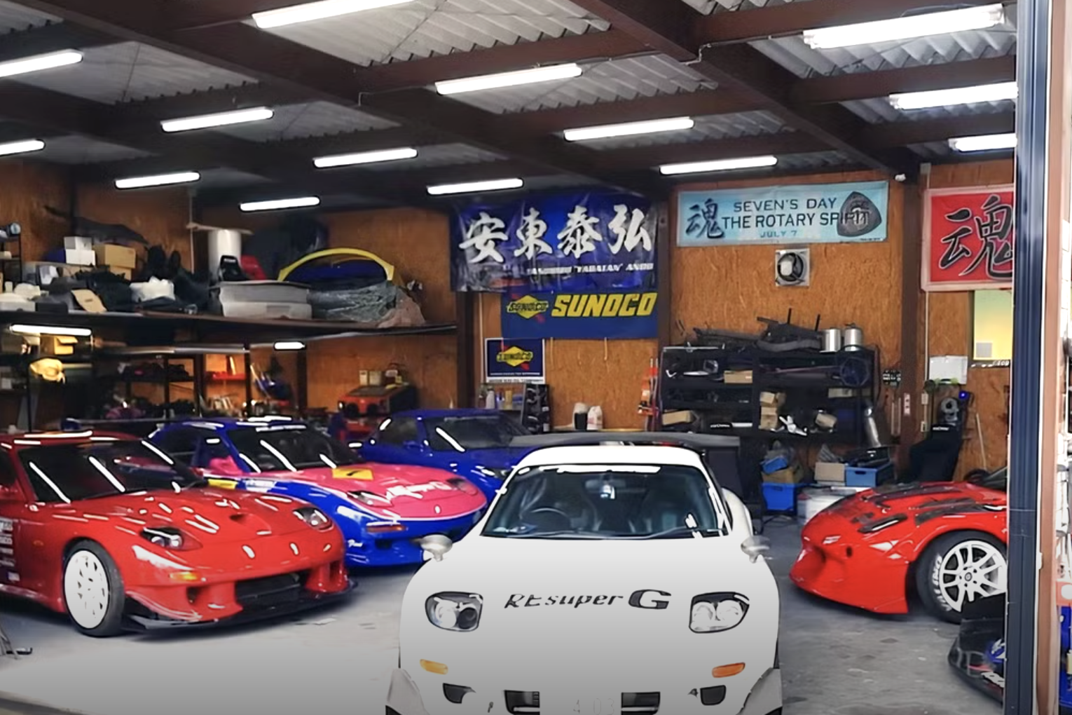 “Thánh địa” bí mật của những chiếc Mazda RX-7 hiếm nhất Nhật Bản