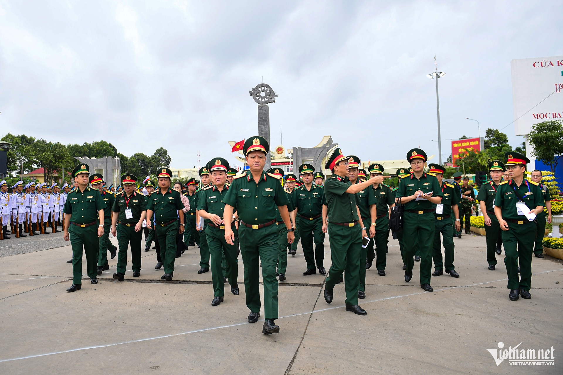 W-GLHNQP Việt Nam CPC.jpg