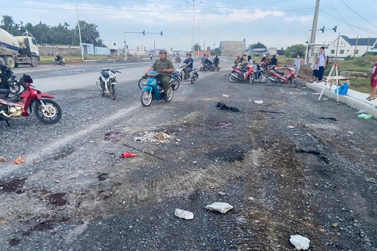 Bản tin cuối ngày 13/11: Hai nhóm thanh niên hỗn chiến,một người bị chém tử vong