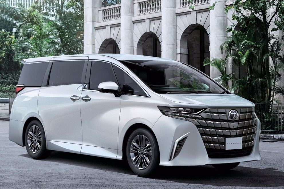 alphard-new.jpeg