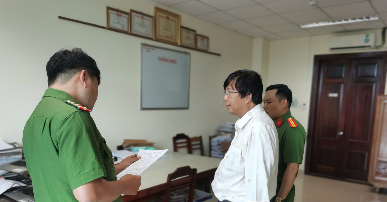 Công an TP Cần Thơ bắt tạm giam ông Trịnh Thanh...