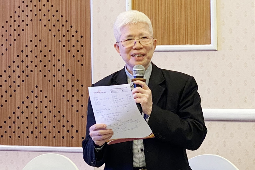 Giáo sư về dân số 'đứng hình' trước câu hỏi 'sinh con để làm gì'