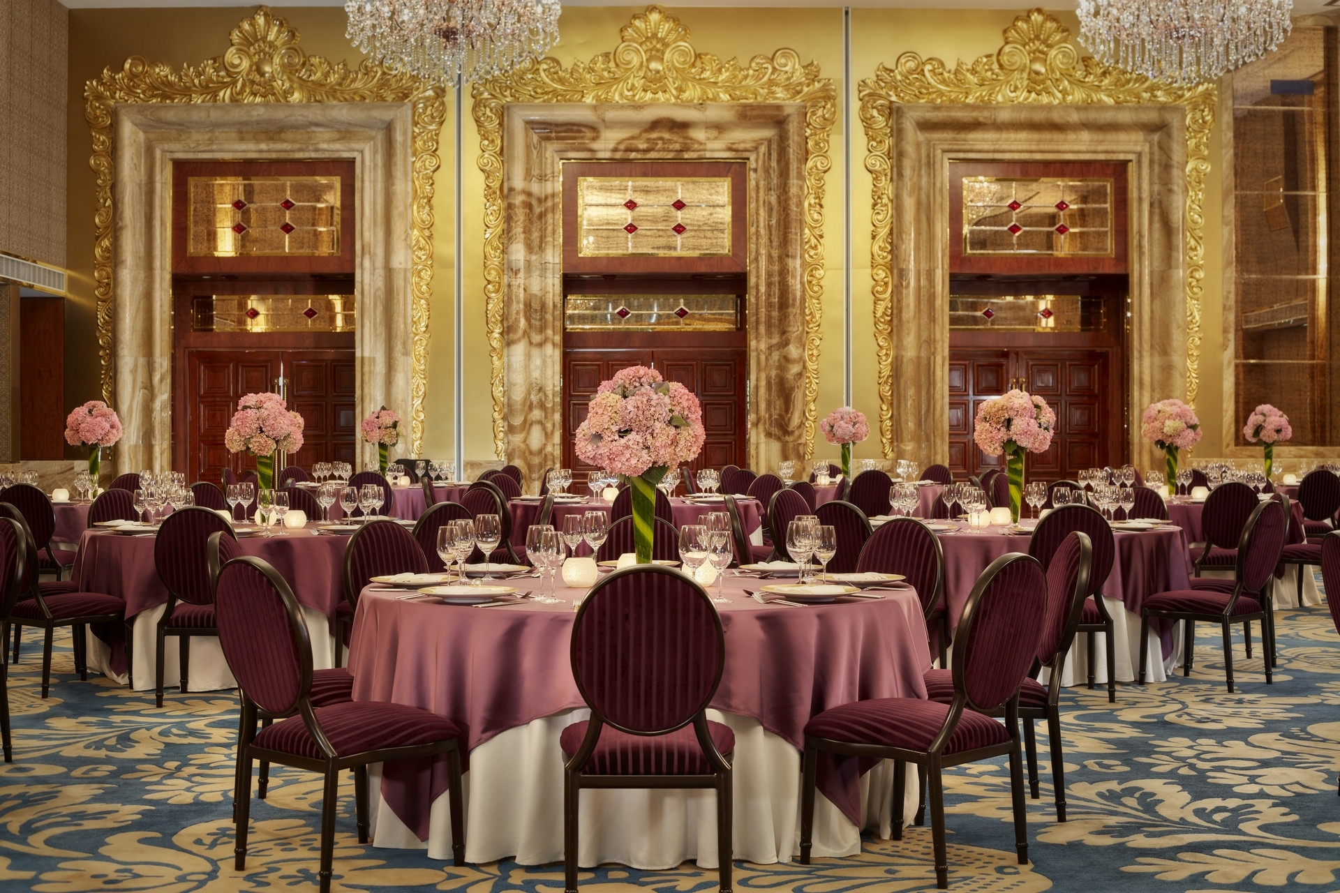 Không gian tổ chức sự kiện và hội nghị đẳng cấp quốc tế tại The Reverie Saigon