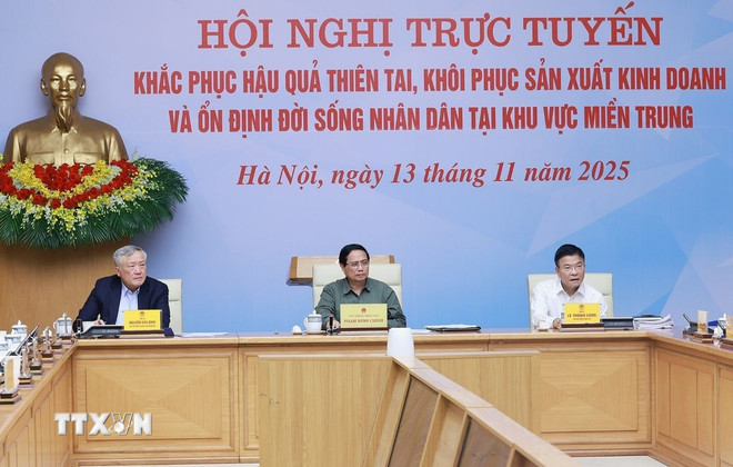 ttxvn-thu-tuong-chu-tri-hoi-nghi-khac-phuc-hau-qua-thien-tai-khu-vuc-mien-trung-13-3.jpg