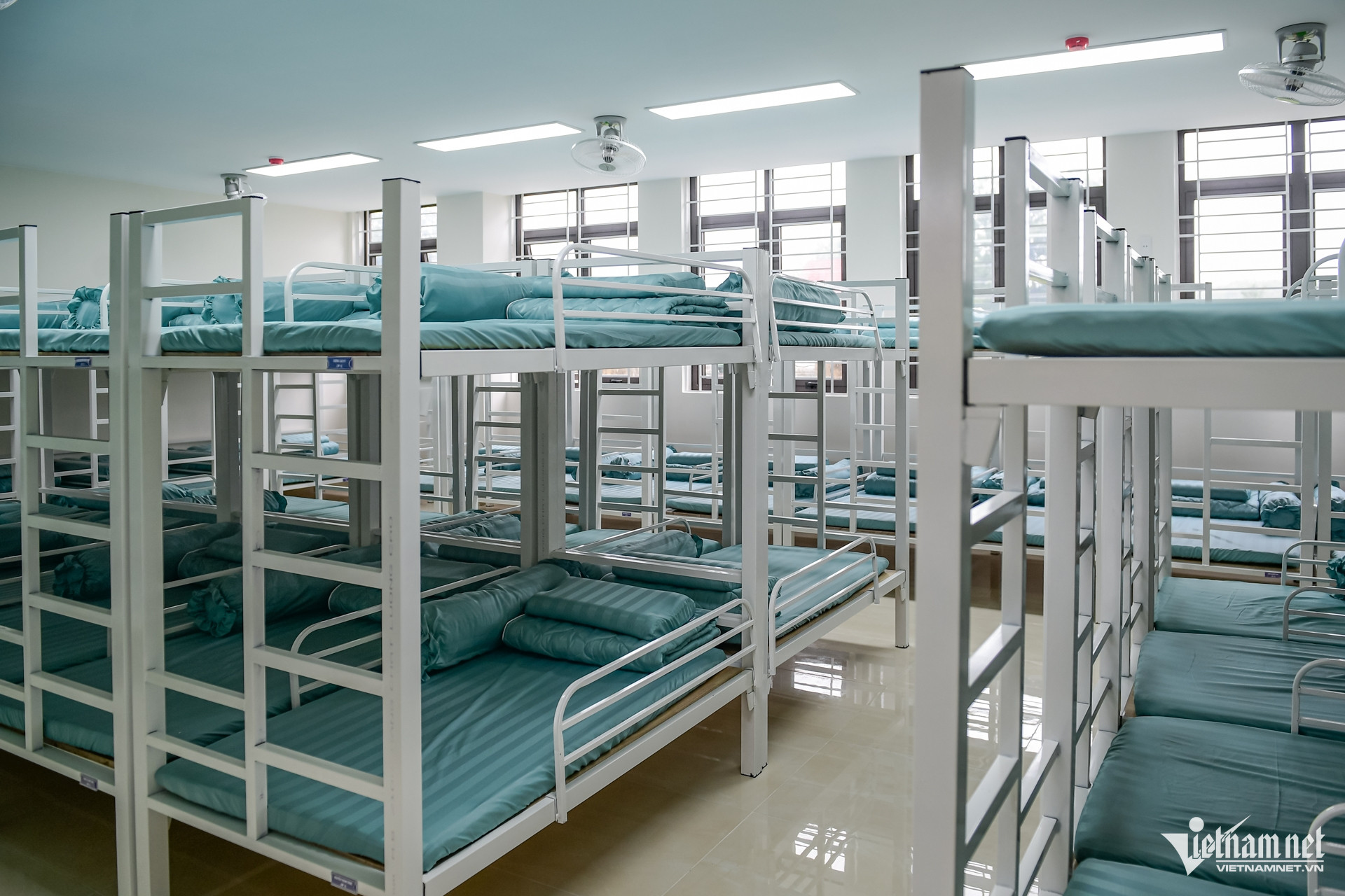 W-giao lưu quốc phòng Nguyễn Huế 22.jpg