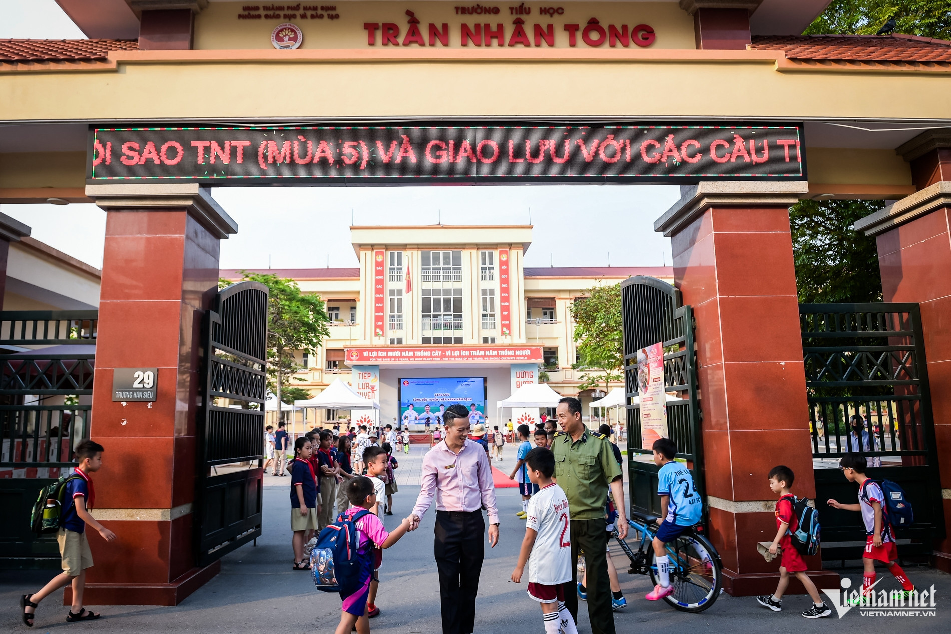 W-Thầy bền_7.jpg