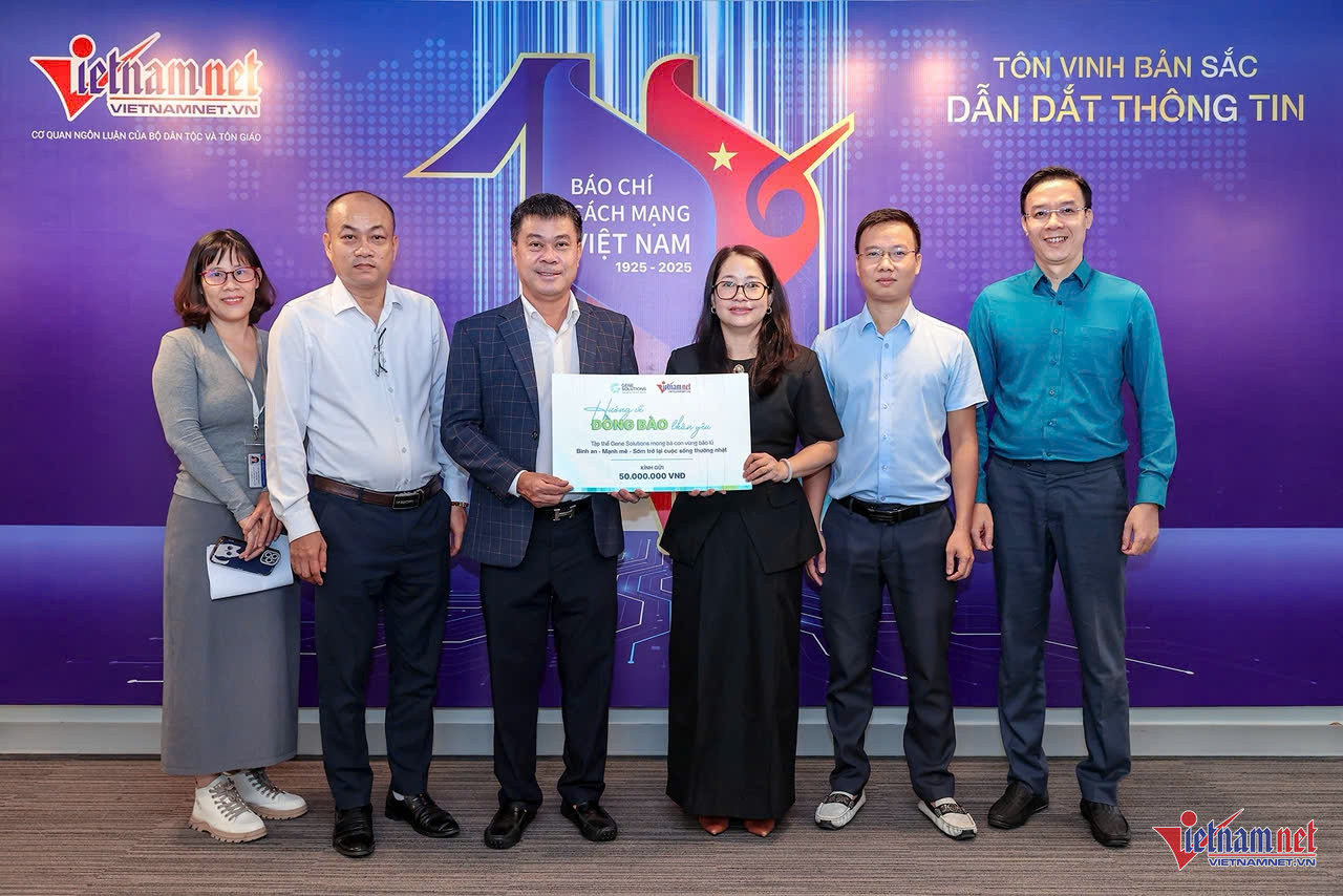 W-ủng hộ lũ lụt.jpg