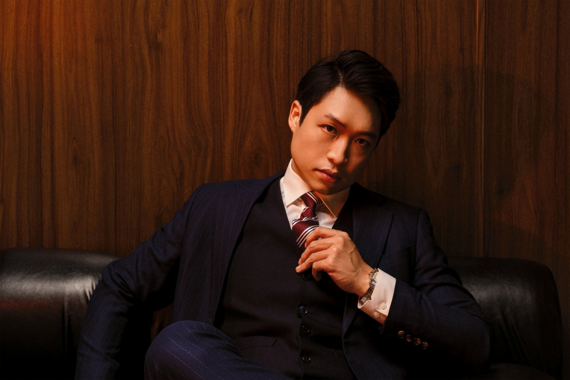 Khôi Nguyên đón tuổi mới bên gia đình