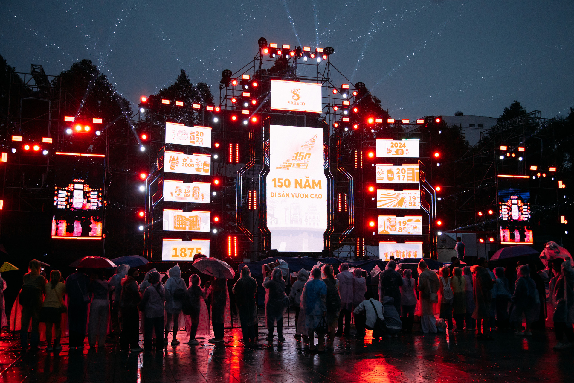 Copy of “Hành Trình Di Sản” và “Đêm Di Sản” do SABECO tổ chức thu hút sự tham gia của hàng nghìn người dân Vĩnh Long (1).jpg