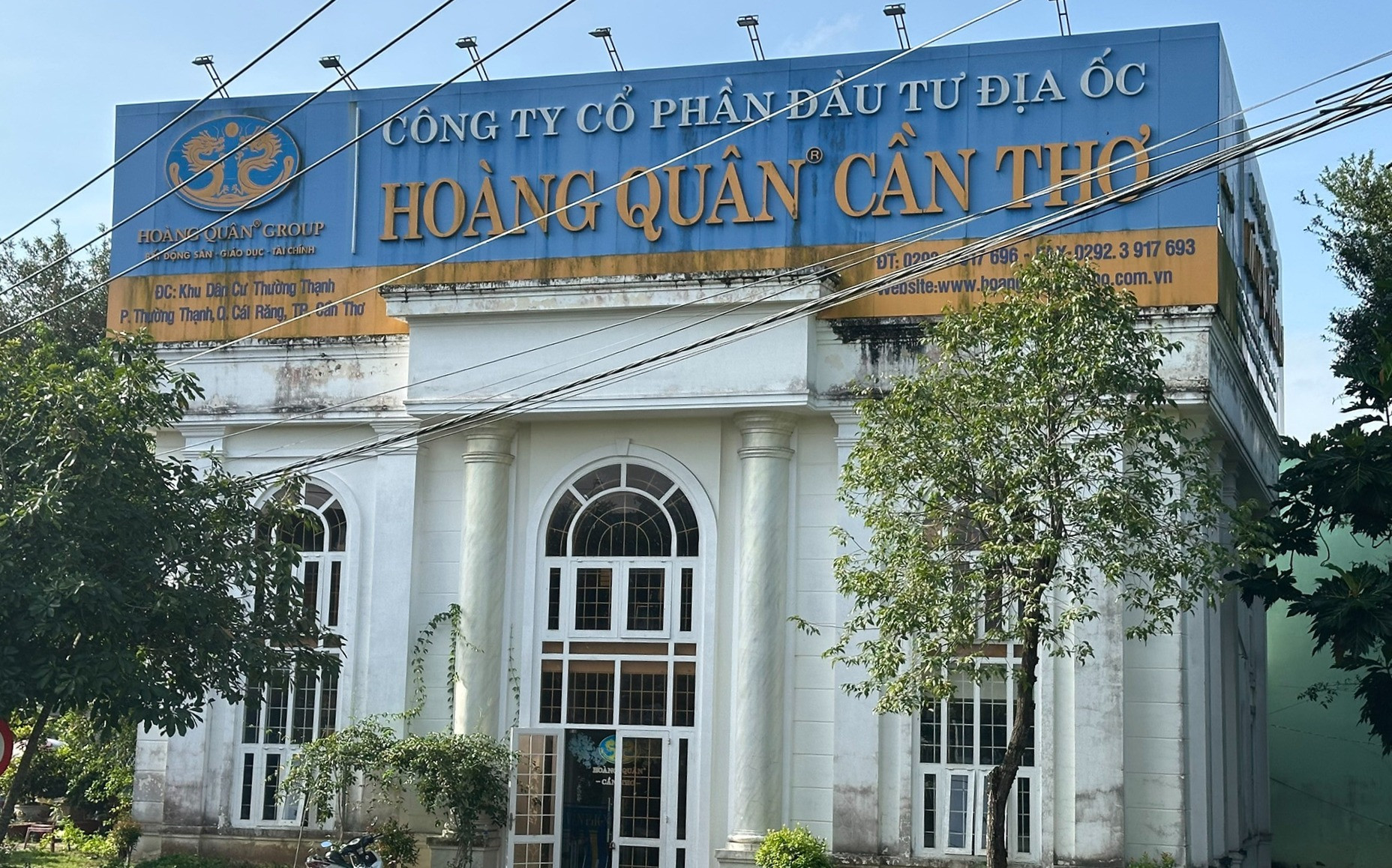 Hoàng Quân.jpg