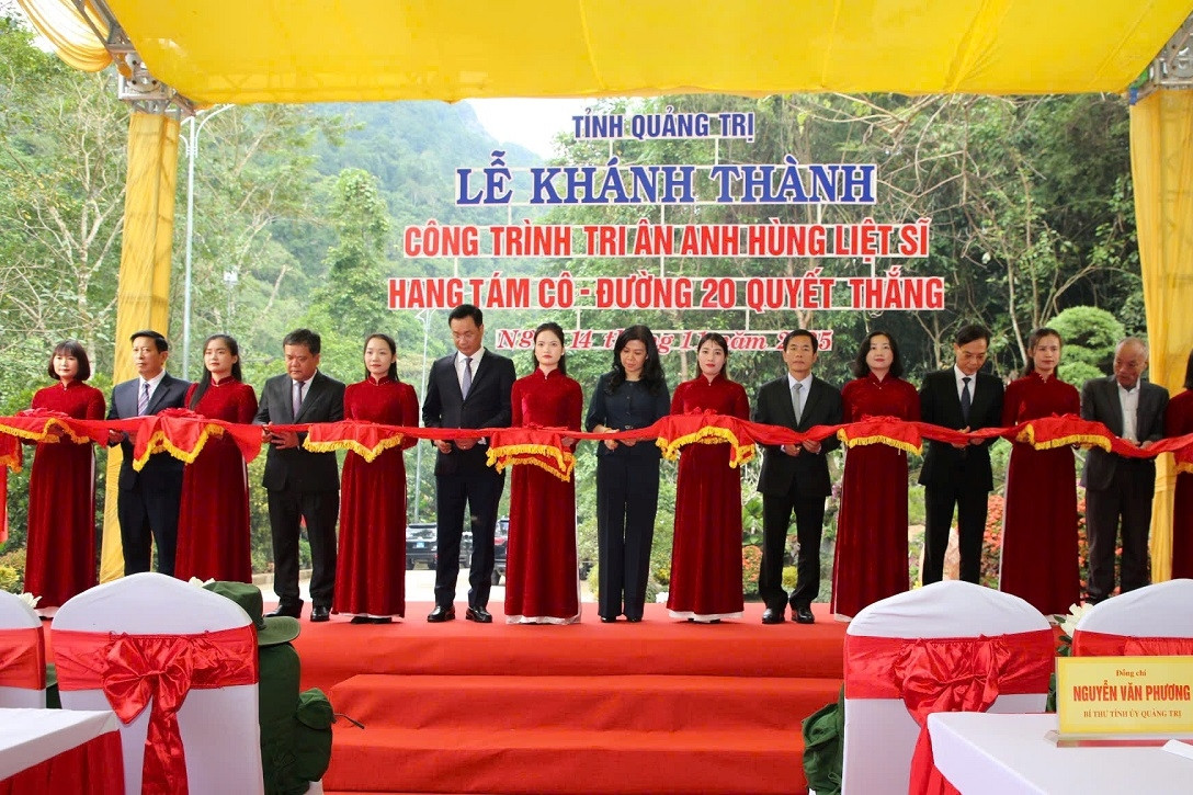 Khánh thành công trình tôn tạo Di tích quốc gia đặc biệt Hang Tám Cô