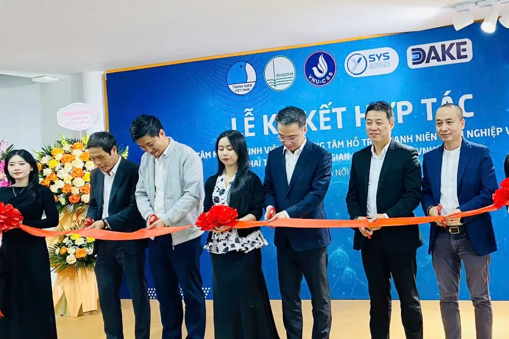 'Không gian sáng tạo trẻ' tăng cường năng lực số cho sinh viên