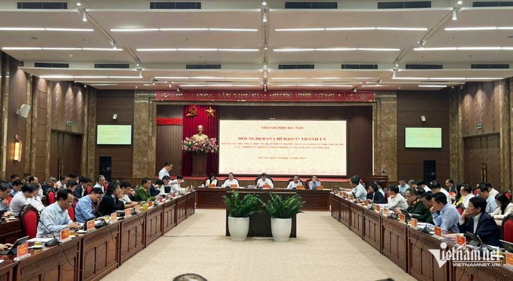 W-Toan canh Thanh uy.jpg