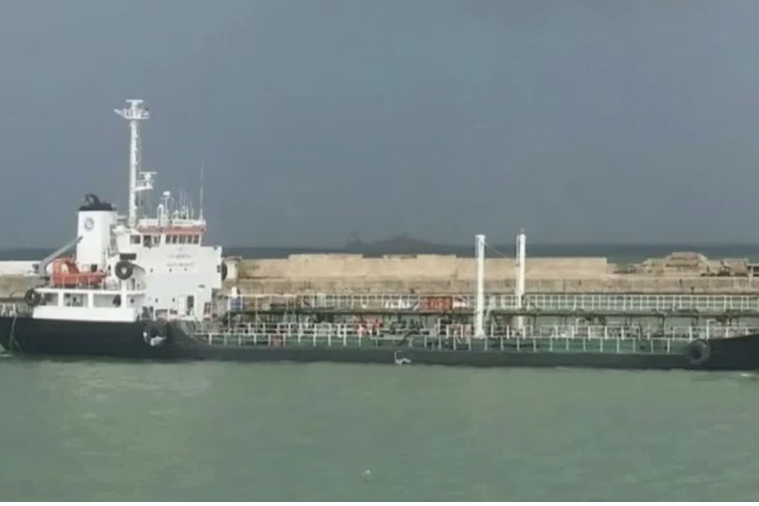 Iran bắt giữ tàu chở dầu, thử nghiệm hệ thống cảnh báo vì lo ngại chiến tranh