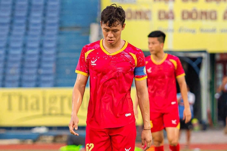 Quế Ngọc Hải rời Thanh Hóa, cập bến SHB.Đà Nẵng