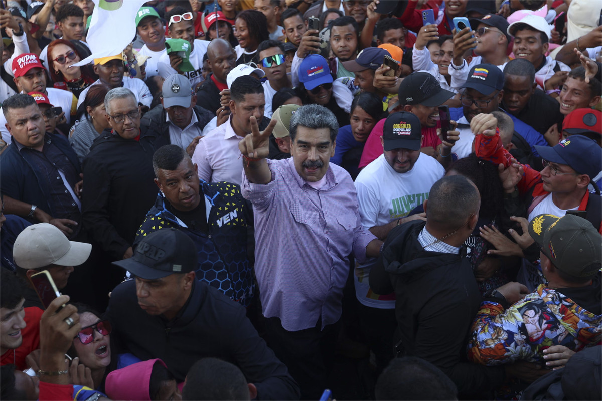 tong thong Venezuela Anadolu.jpg