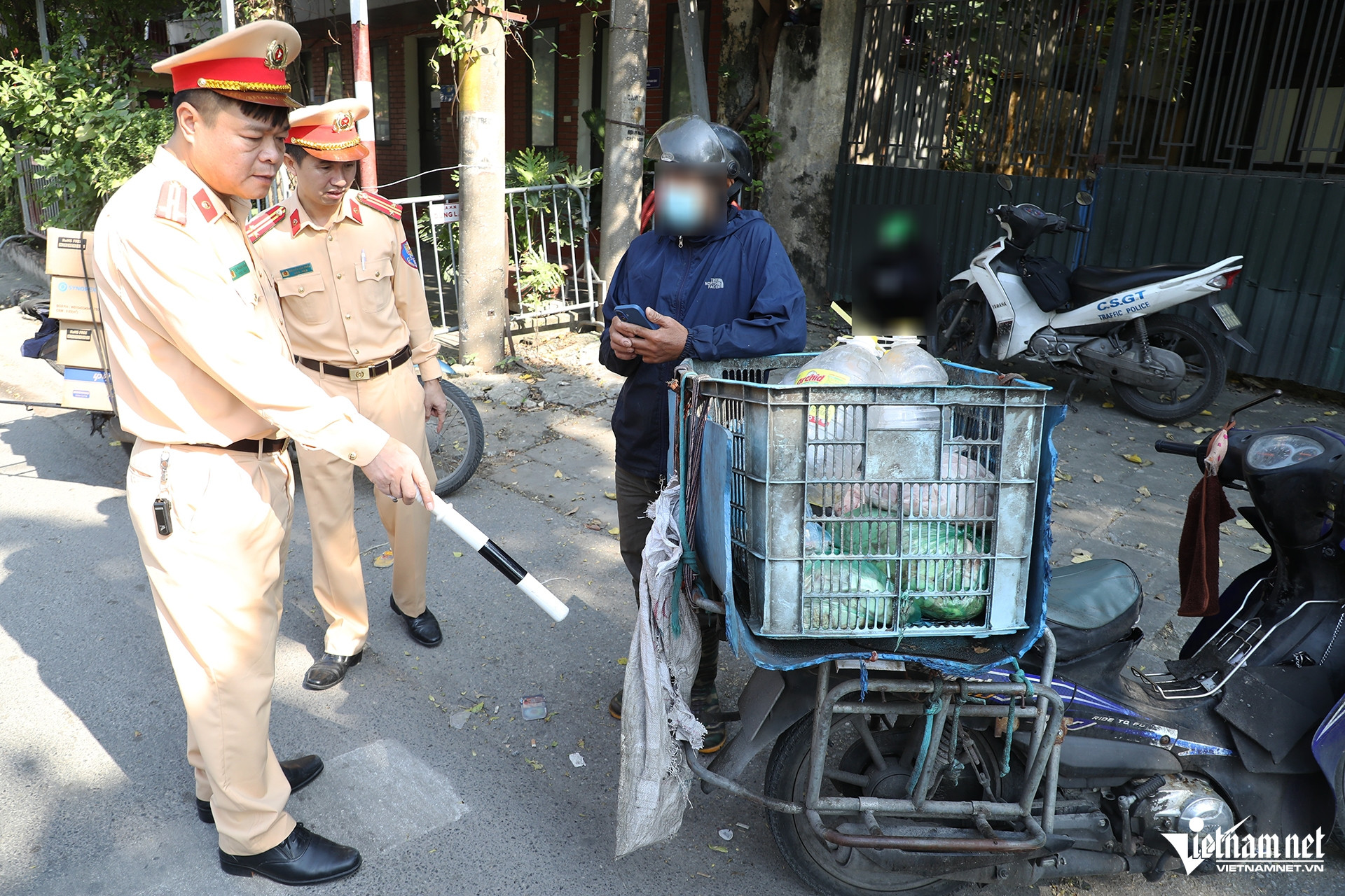 W-che bien so.JPG.jpg