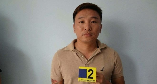 Bắt giữ người đàn ông hiếp dâm bé gái 12 tuổi t...