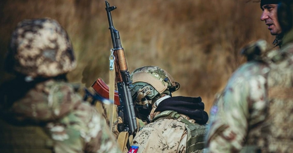 Ukraine cắt tuyến hậu cần gần Pokrovsk, công bố...