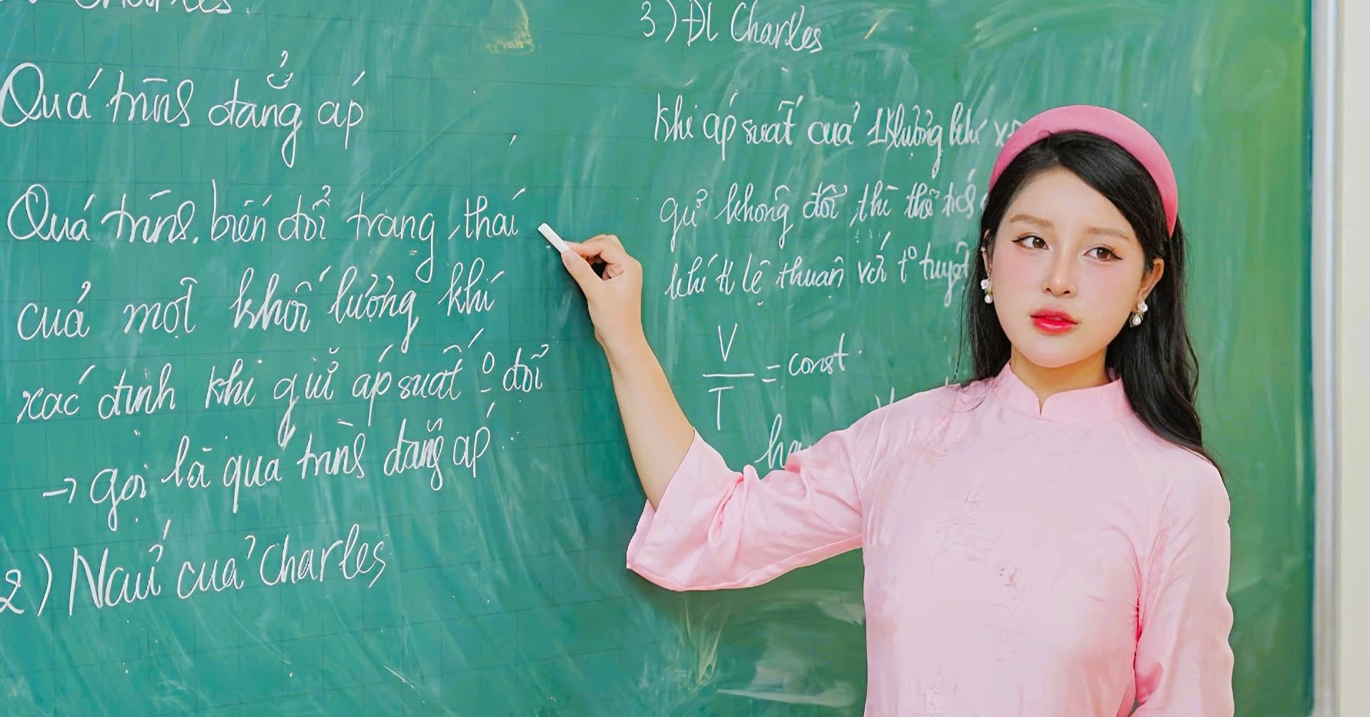 Lời chúc ngày 20/11 cho người yêu là giáo viên ý nghĩa 2025