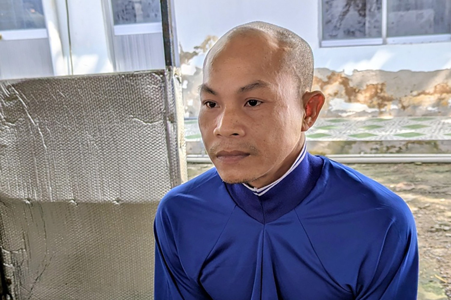 Bắt tạm giam đối tượng xâm hại con gái của bạn nhậu