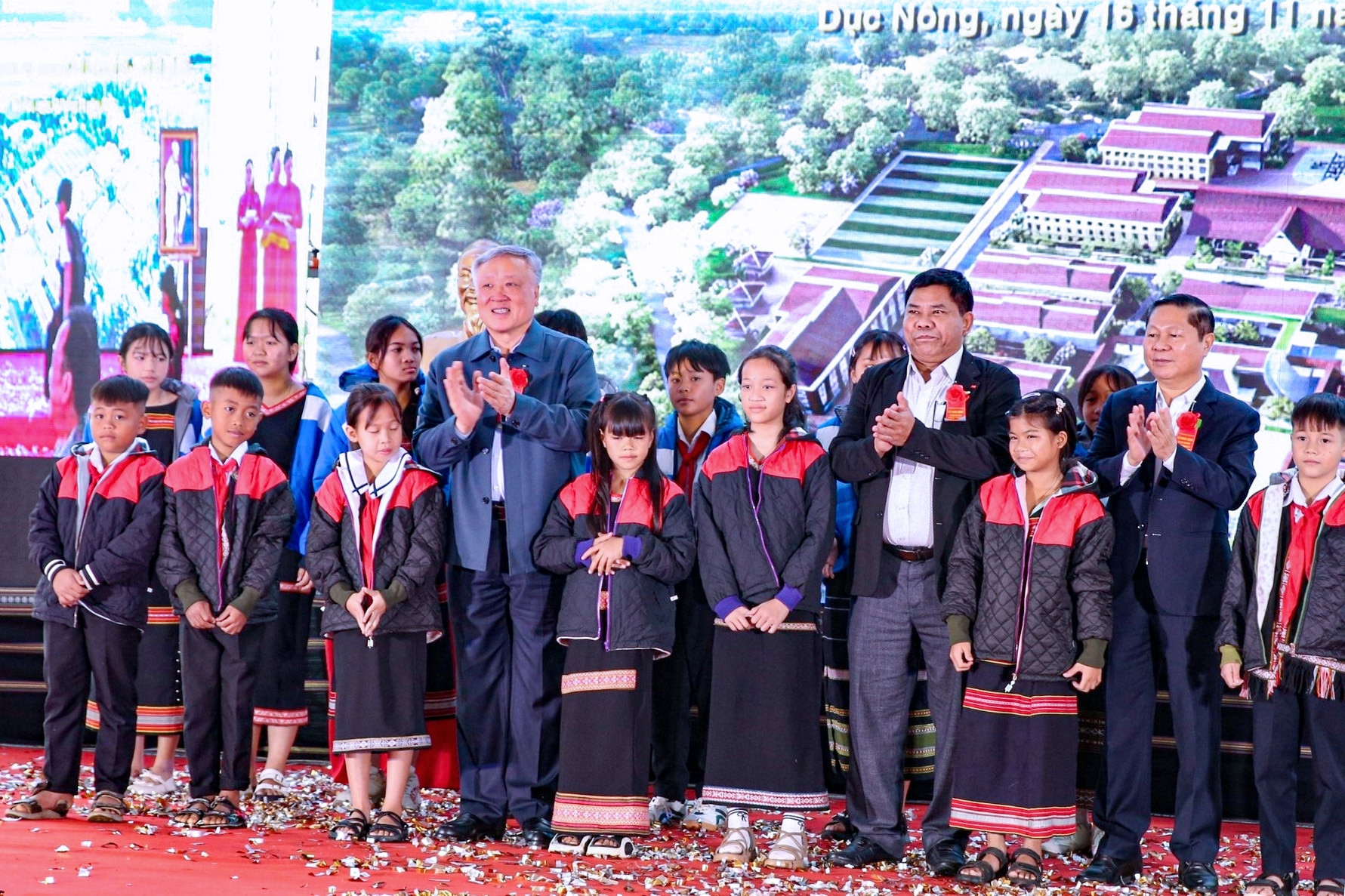 Khởi công xây dựng các trường nội trú liên cấp tại Quảng Ngãi