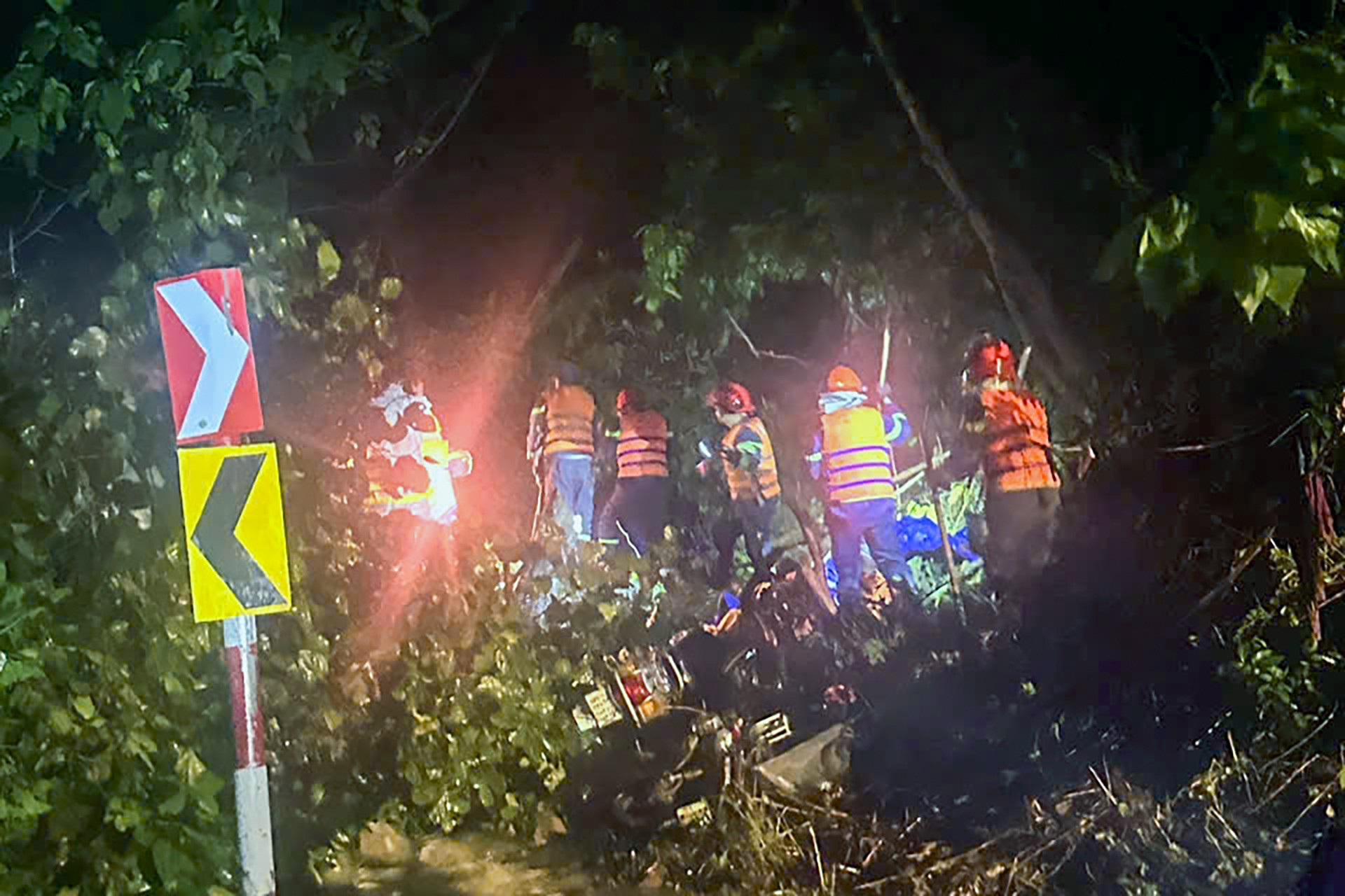 Nhân chứng kể phút sạt lở vùi lấp 3 người ở Khánh Hòa