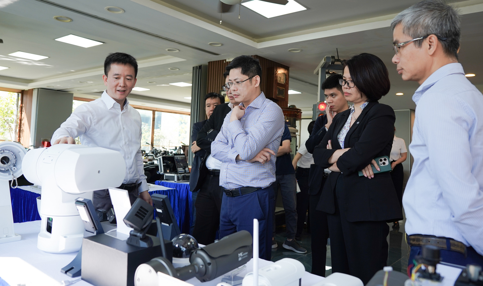 thiet bi AI Camera 1.jpg