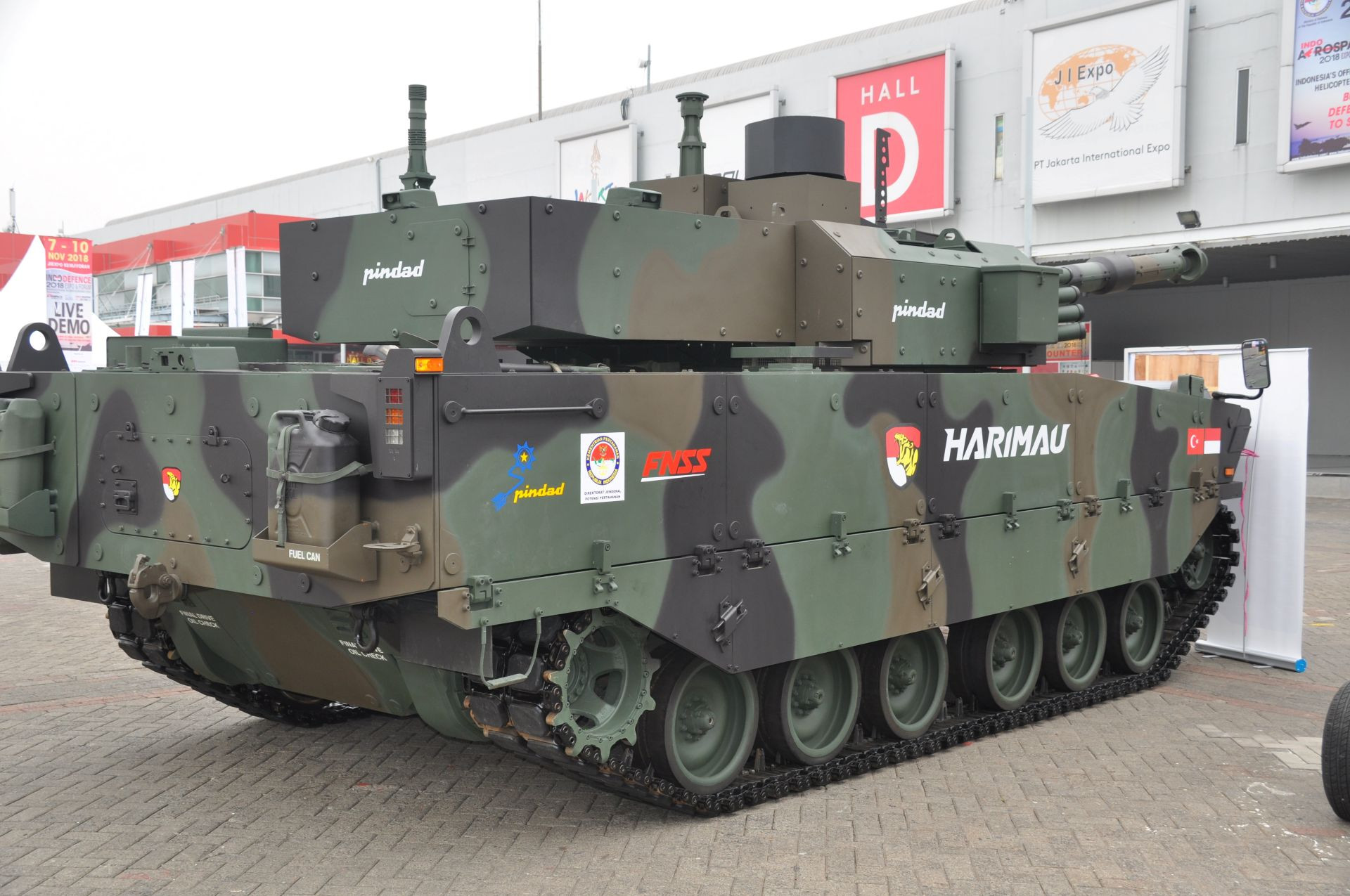 xe tăng Harimau 1.jpg