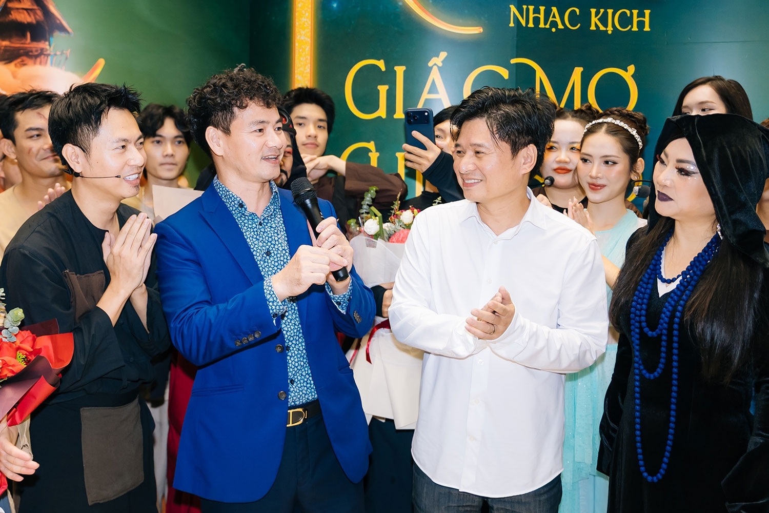 Cục trưởng Xuân Bắc, ca sĩ Tùng Dương nói gì về &apos;Giấc mơ Chí Phèo&apos; của Dương Cầm?