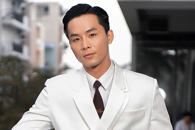 Cựu tiếp viên hàng không cao 1,86m ra sao sau danh hiệu á vương quốc tế?