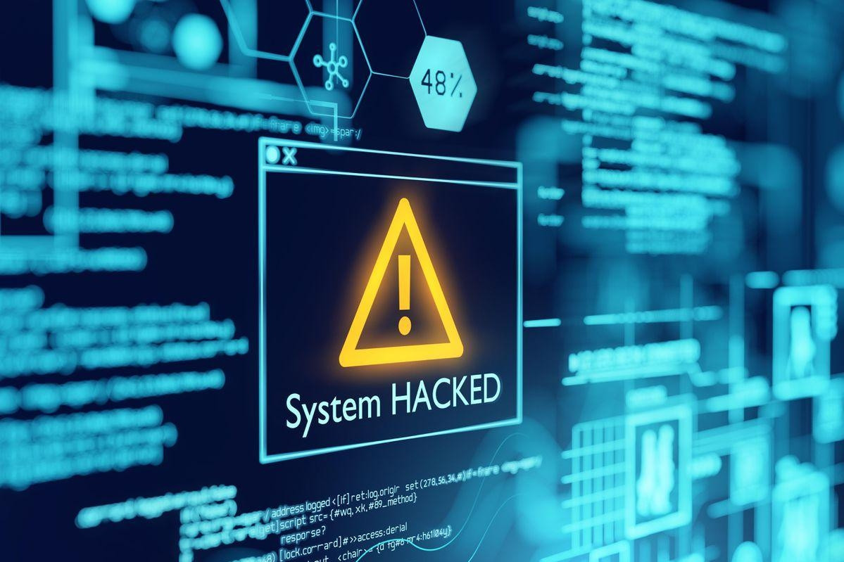 Dùng sản phẩm an ninh mạng ‘ngoại’ để dễ &apos;ăn nói&apos; nếu hệ thống thất thủ