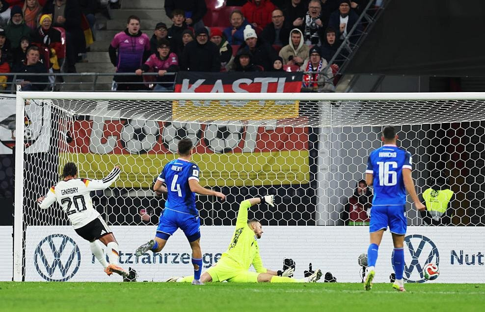 editorial_uefa_com germany_v_slovakia_ _fifa_world_cup_2026_qualifier (2).jpg