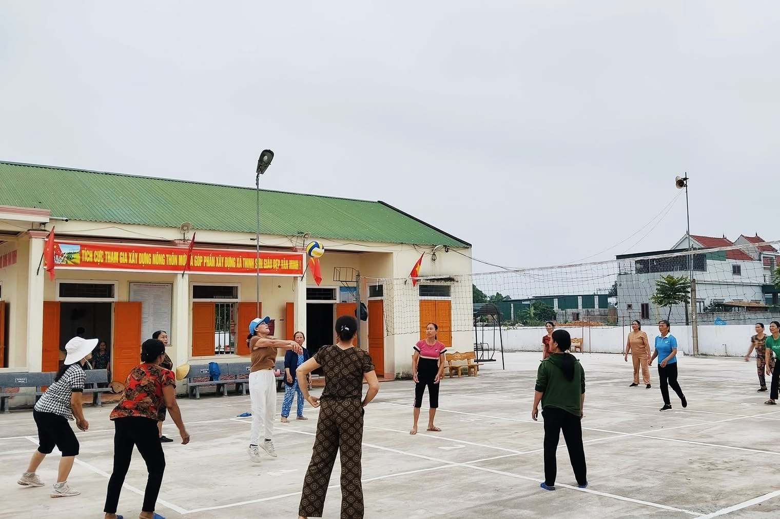 Hà Tĩnh đẩy nhanh tiến độ hoàn thành các mục tiêu nông thôn mới